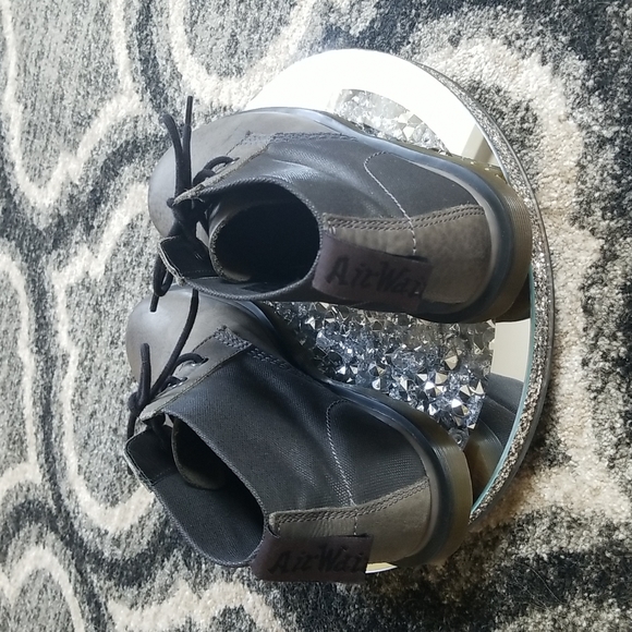 Dr. Martens Mens Wilson Chukka Boot Black and Grey - Picture 2 of 14